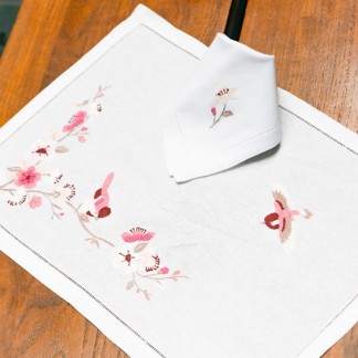 Placemat & Napkin set - Apricot blossom embroidery